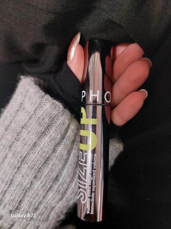 Siyah Renk Boyutlandırıcı Maskara - Görsel 2