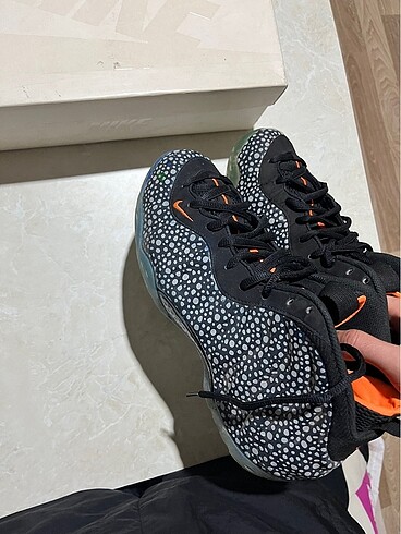 44 Beden gri Renk Foamposite