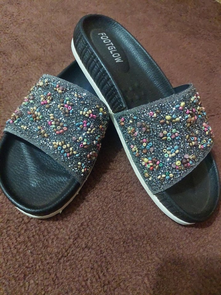 37 numara Boncuk İşlemeli Renkli Platform Terlik HİÇ GİYİLMEDİ. - Görsel 5