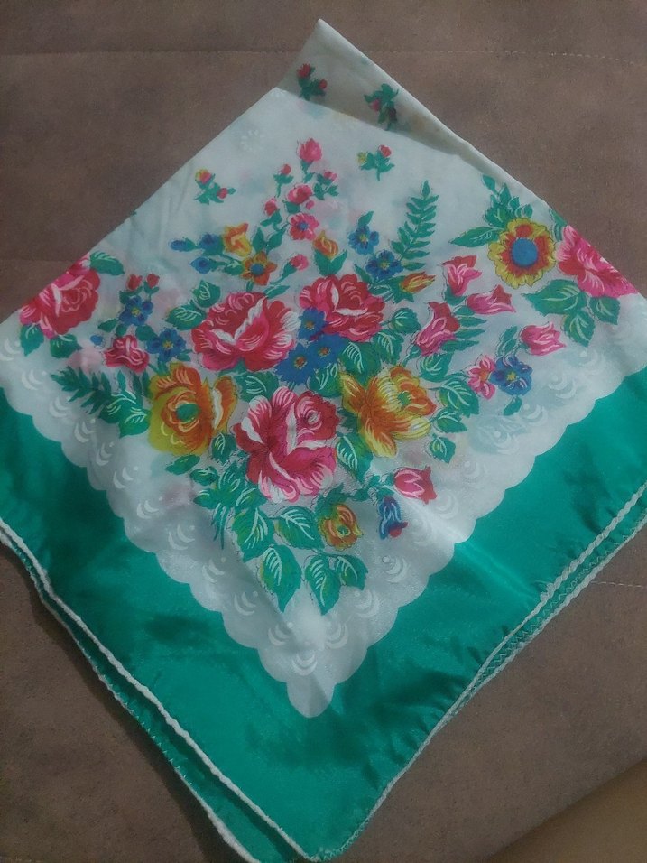 Çiçek Desenli Dantel Detaylı Kadın Fular - Görsel 4