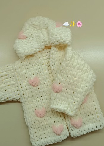 Kapüşonlu Örgü Beyaz Bebek hırkası - Görsel 2