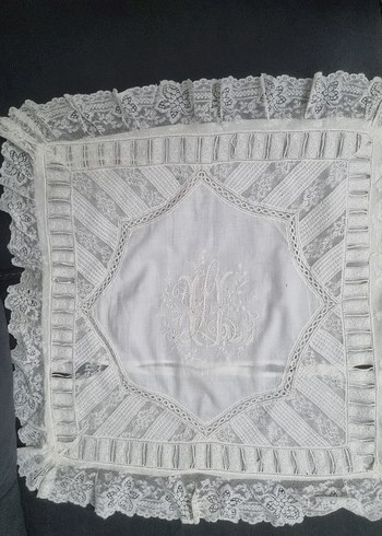 Nakışlı Beyaz Kırlent Örtüsü - Görsel 7