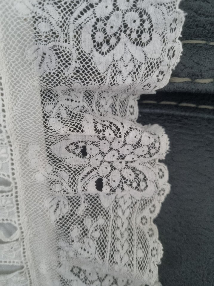Nakışlı Beyaz Kırlent Örtüsü - Görsel 4