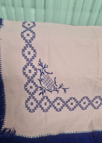 Pembe Nakışlı Püsküllü Masa Örtüsü - Görsel 7