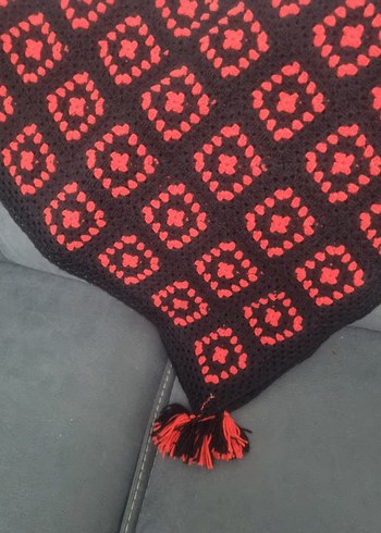 EL EMEĞİ ÖRGÜ Kırmızı Siyah Kare Desenli Örtü - Görsel 9