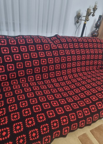 EL EMEĞİ ÖRGÜ Kırmızı Siyah Kare Desenli Örtü - Görsel 4