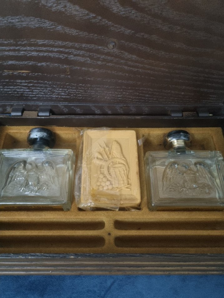 AVON 1960LAR ERKEK BAKIM SETİ - Görsel 4