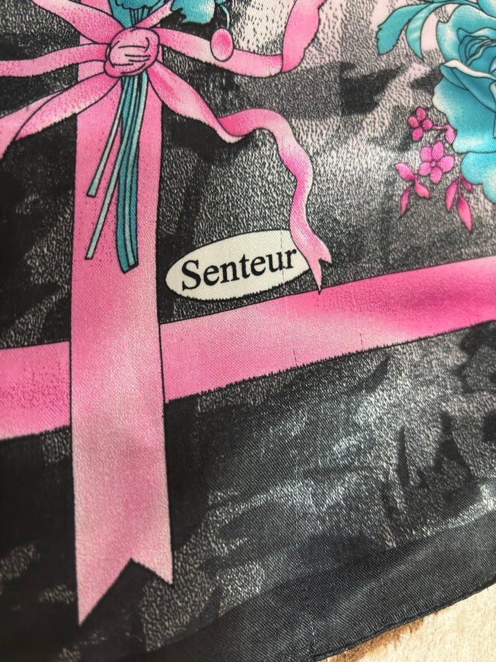 ÇİÇEK DESENLİ EŞARP - Görsel 2