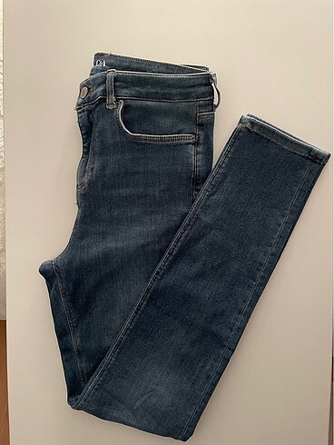 PANTOLON