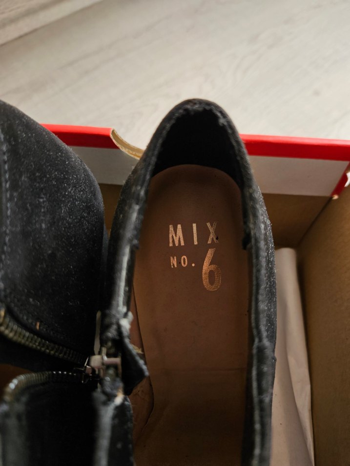 Siyah Süet Topuklu Kadın Bot - Görsel 4