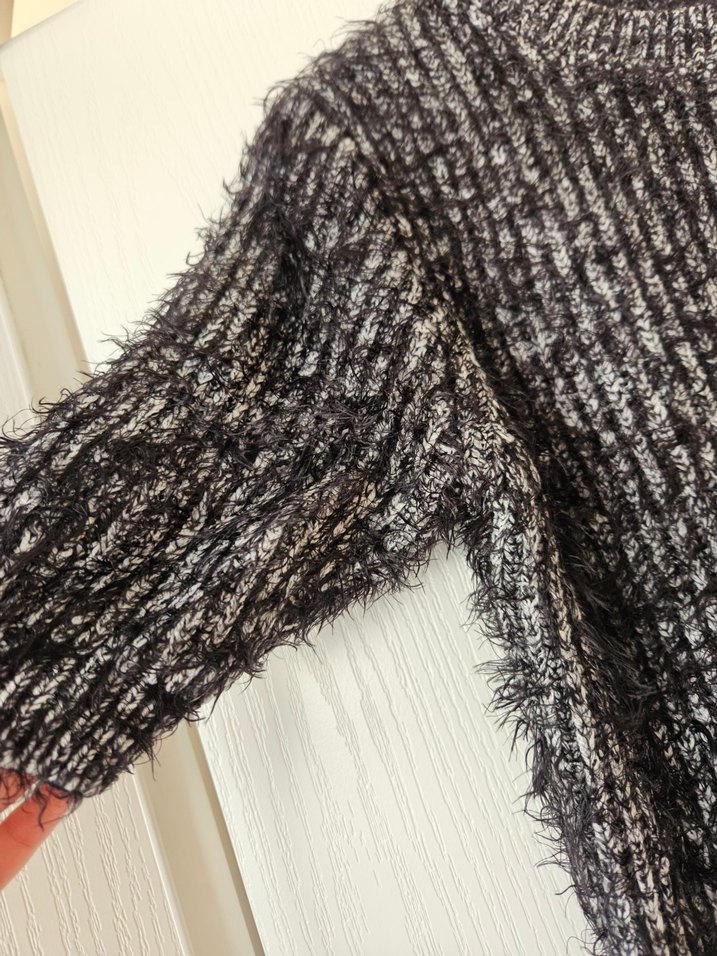 Kısa Kollu Örgü Kadın Kazak - Görsel 3