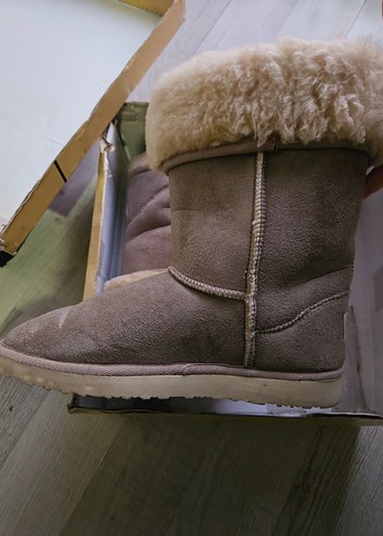 Kürklü Kadın Ugg Bot - Görsel 2