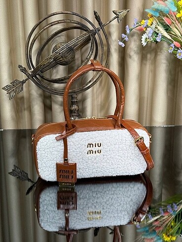 MİU MİU KADIN ÇANTA - Görsel 6