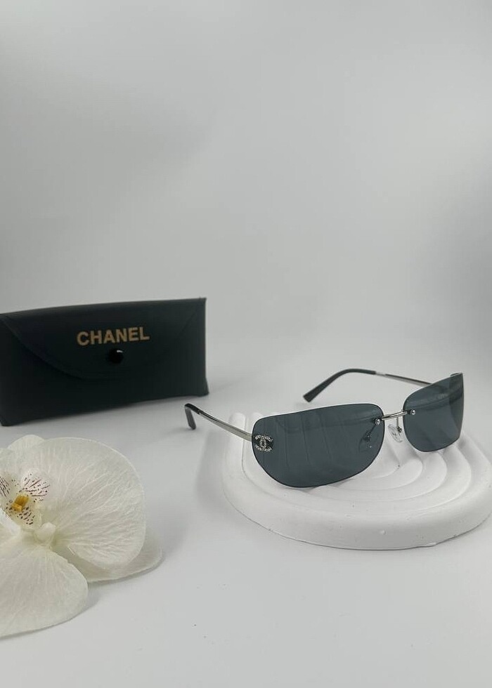 CHANEL SWAROVSKİ TAŞLI KADIN GÜNEŞ GÖZLÜĞÜ - Görsel 5