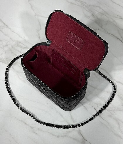 CHANEL VANİTY MODEL KADIN ÇANTASI - Görsel 7