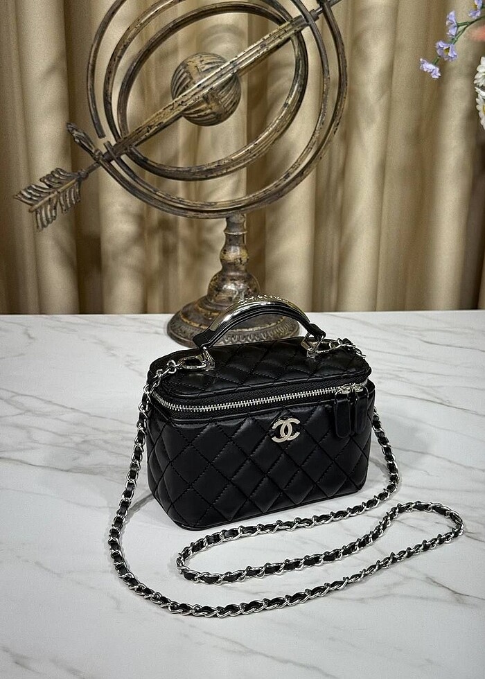 CHANEL VANİTY MODEL KADIN ÇANTASI - Görsel 3