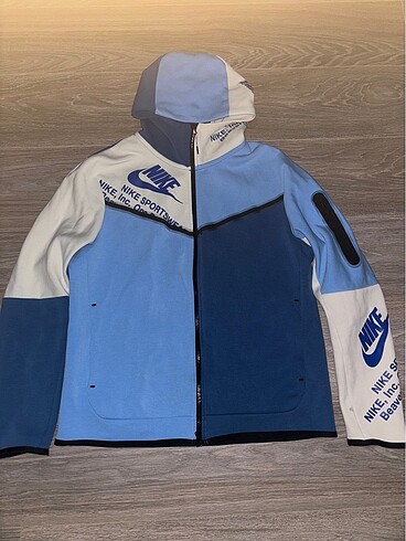 Nike Tech Fleece Graphic Özel Seri