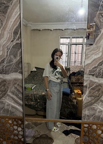 Gri Batik Desenli Bol Kesim Midi Kot Pantolon - Görsel 3