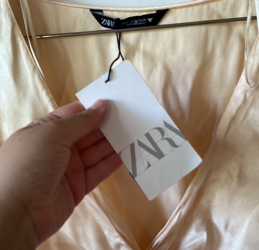 Zara Etiketli Saten Bluz - Görsel 2