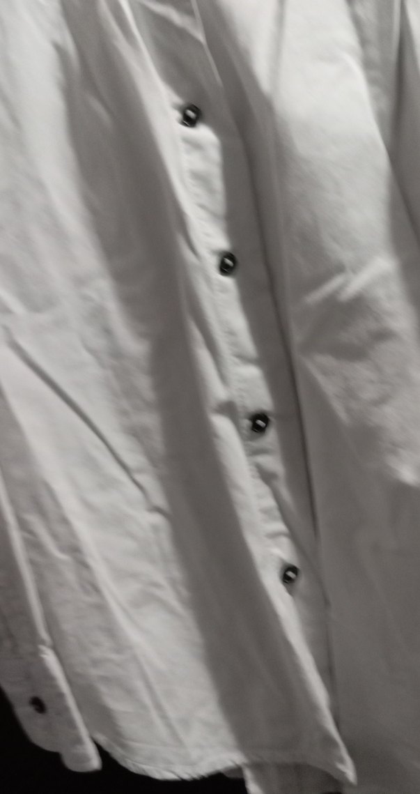 Bershka Beyaz Düğmeli Erkek gömlek — görsel 3/3