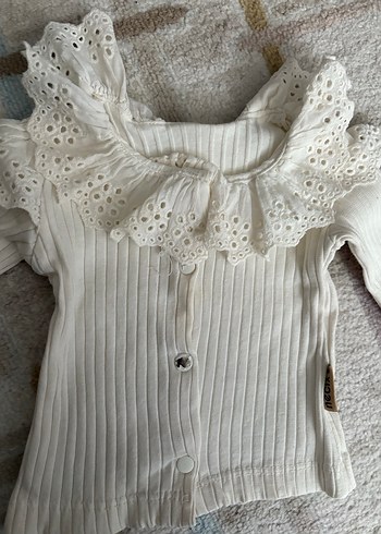 Dantel Detaylı Necix Marka Ekru Bebek Kız Takımı - Görsel 3