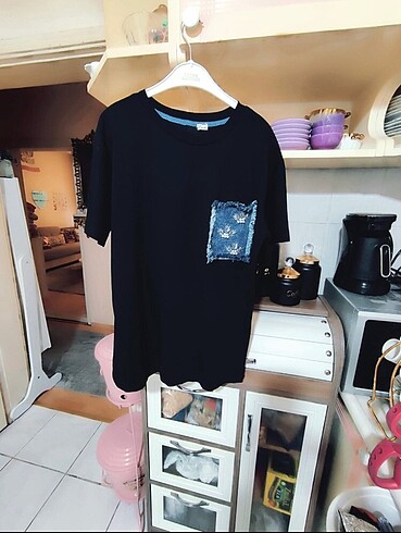 Zara Zara. tshirt ?? Orijinal. Etiket kesik ?? Tek renk. Yüksek kal