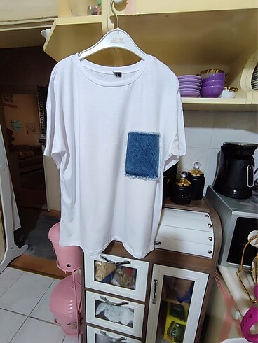 m Beden Zara. tshirt ?? Orijinal. Etiket kesik ?? Tek renk. Yüksek kal