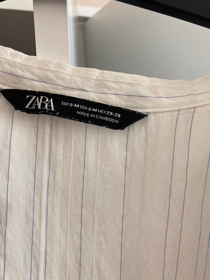 Beyaz Uzun Kollu Pliseli Keten Gömlek - Görsel 2