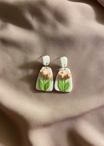 Lale Tasarım Küpe - Görsel 2