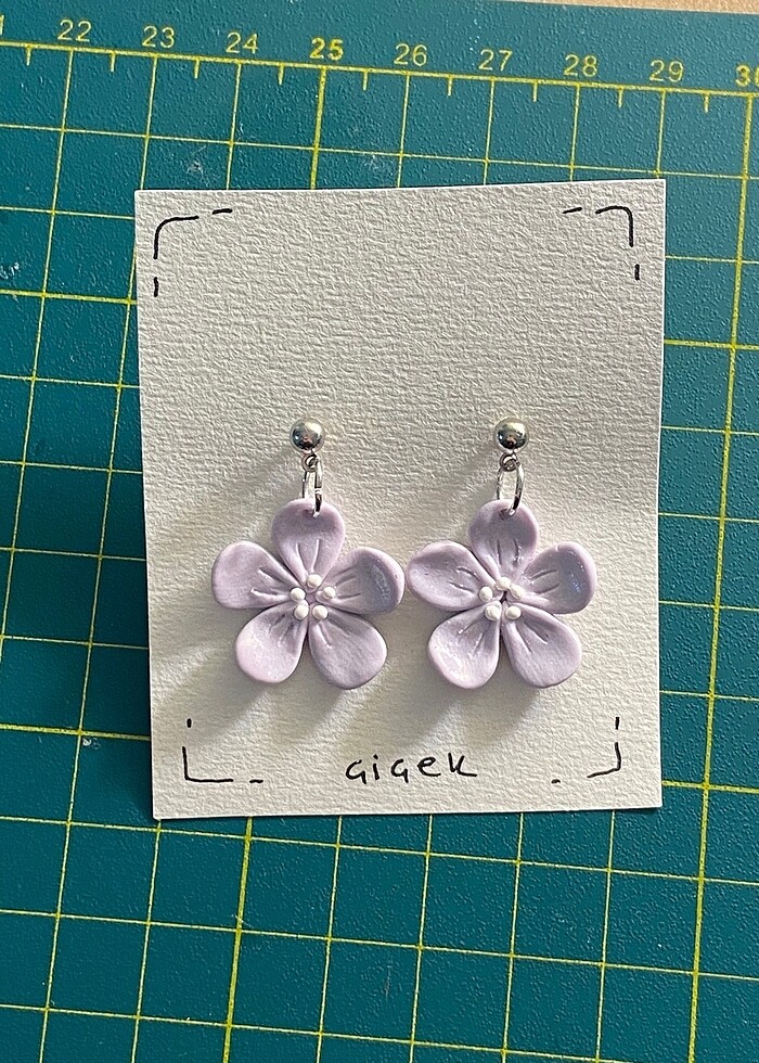 Lila Çiçek Tasarım Zarif Küpe - Görsel 2