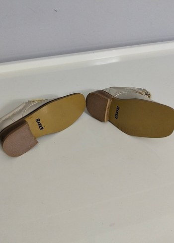 Bej Erkek Çocuk Klasik Tokalı Ayakkabı - Görsel 3