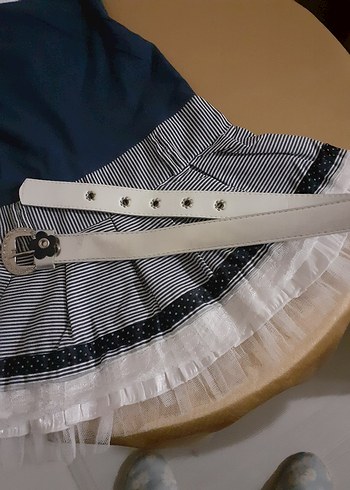 Tül detaylı elbise - Görsel 5