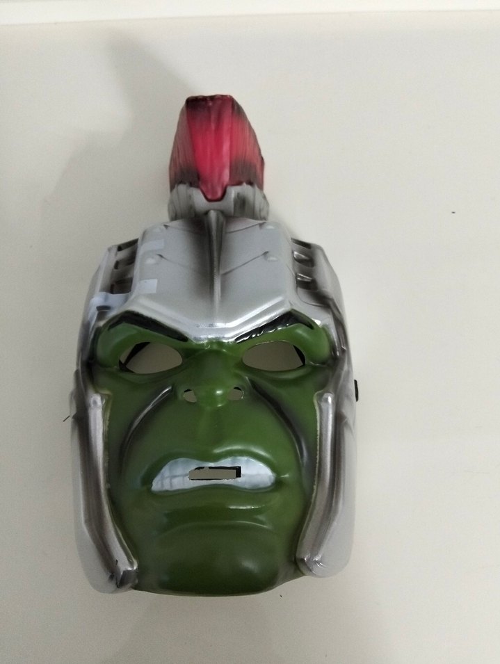 Renkli Yeşil Aksiyon Figürü - Görsel 2