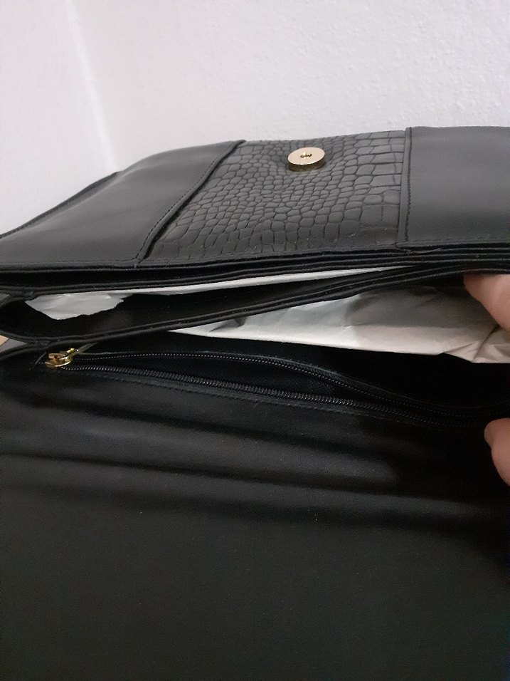 Siyah Deri Yılan Desenli Tokalı Kadın Çanta - Görsel 4