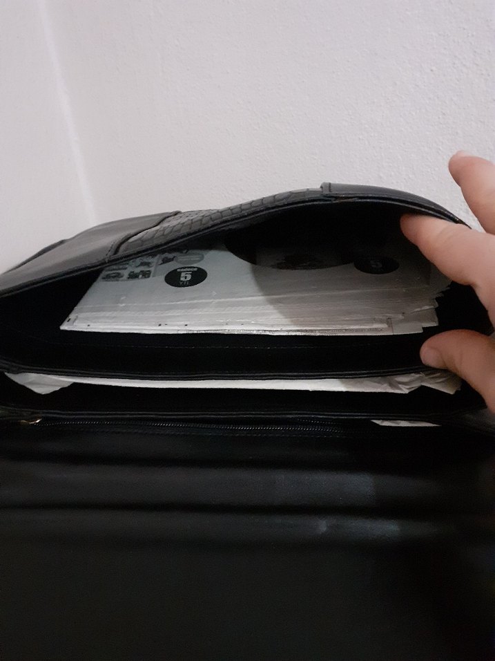 Siyah Deri Yılan Desenli Tokalı Kadın Çanta - Görsel 5