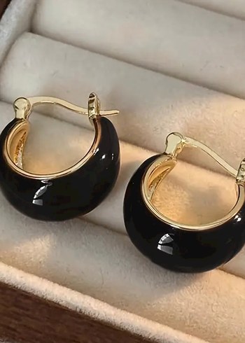 Siyah Parlak Midi Halka Küpe - Görsel 2