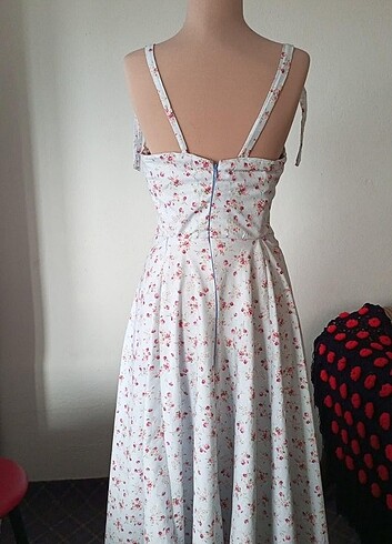 38 Beden mavi Renk Fiyonk Askılı Floral Elbise