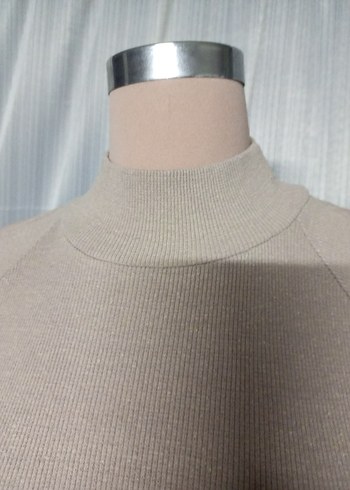 Kadın Bej Yüksek Yaka Omuz Detaylı Triko - Görsel 5