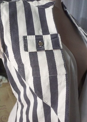 Gri Çizgili Kadın Kolsuz Yelek - Görsel 5