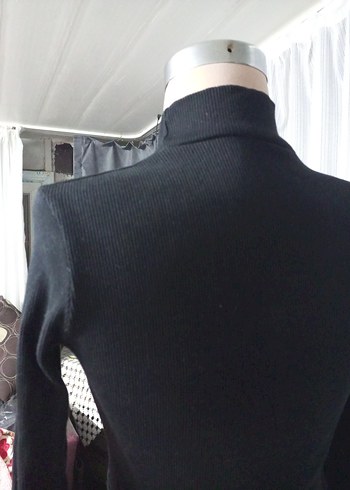 Siyah Yüksek Yakalı Kadın Triko - Görsel 6