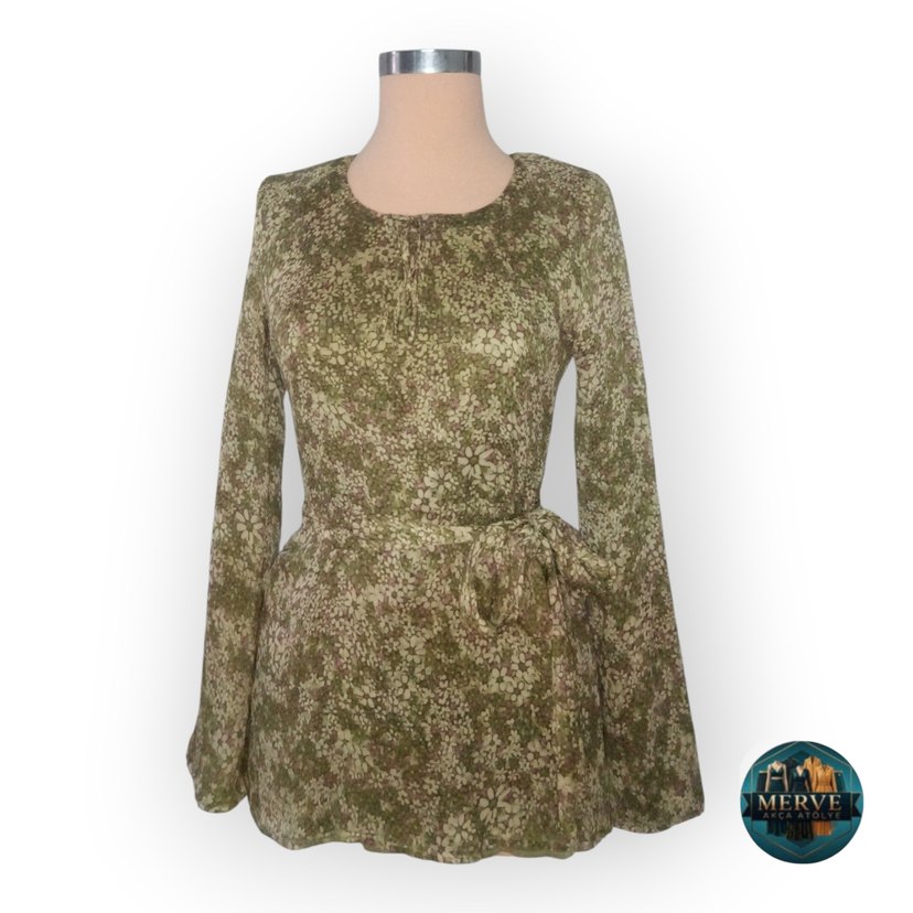 Yeşil Çiçek Desenli  Kuşaklı  Bluz - Görsel 2