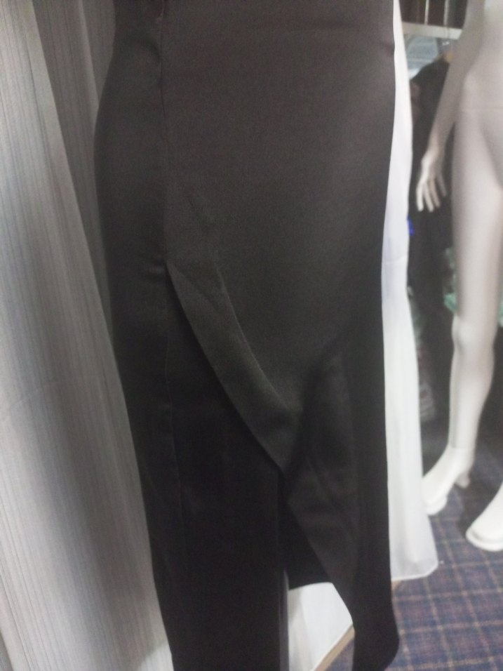 Uzun Siyah  Kadın Midi Etek - Görsel 4