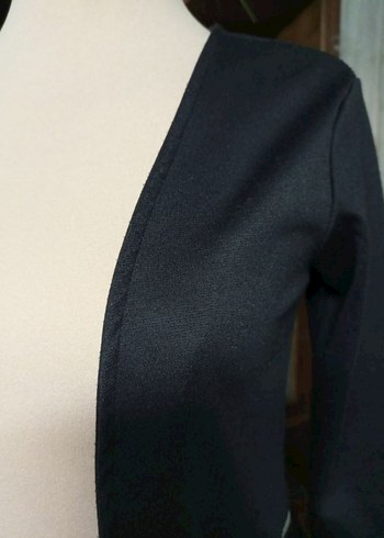 Siyah Kemerli Kısa Kadın Blazer Ceket - Görsel 8