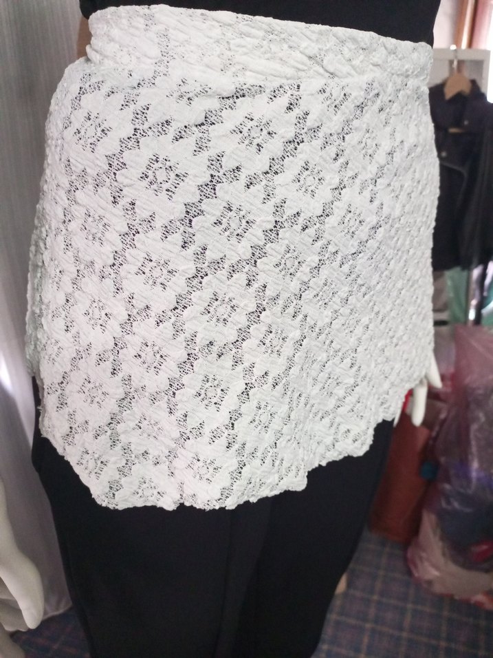 Özel Tasarım Dantel Detaylı Pantolon - Görsel 4