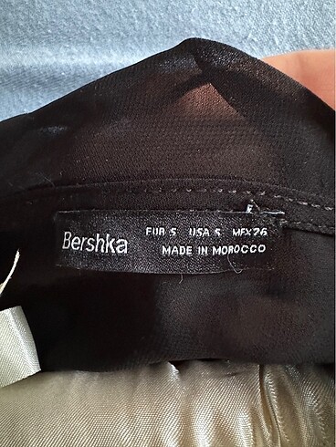 s Beden Bershka - Siyah bluz