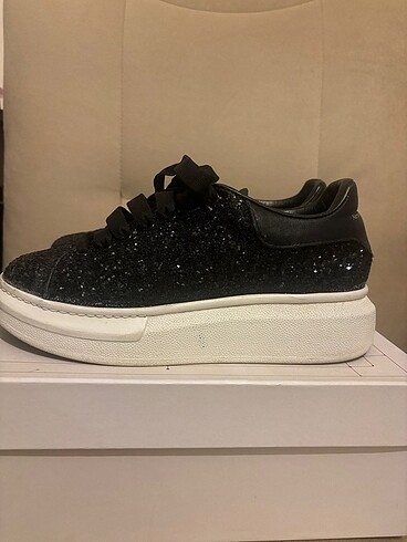Orijinal alexander mcqueen