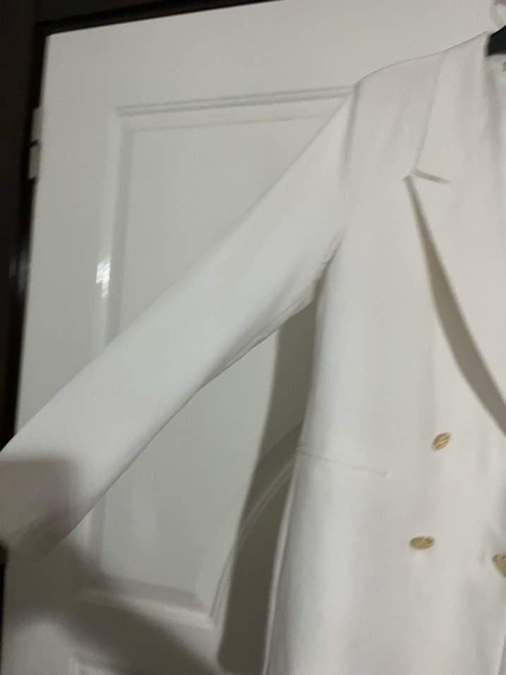 Kadın Beyaz Düğmeli Midi Blazer - Görsel 2