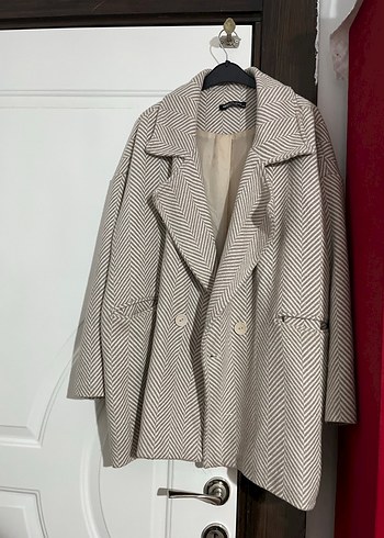 Bej Midi Kadın Düğmeli Palto - Görsel 4