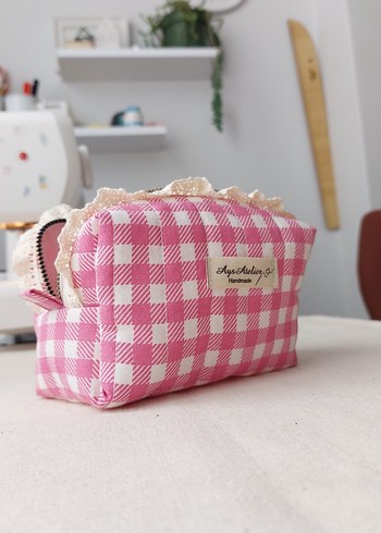 Dantel Detaylı Pembe Ekose Makyaj Çantası - Görsel 4