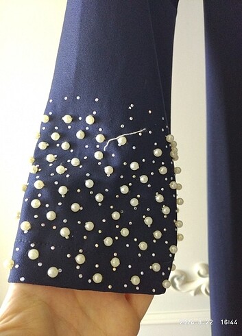 İncili elbise - Görsel 2